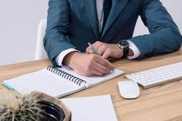 家具銷售培訓(xùn)：客戶電話問低價，報還是不報？